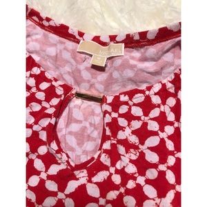 Michael Kors Top!! Size M!!